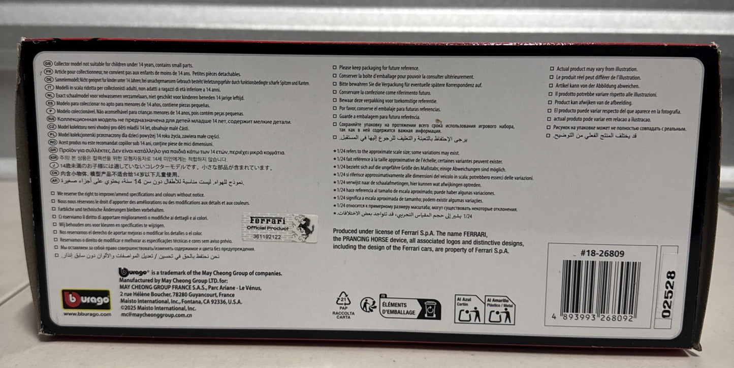 Bburago Ferrari SF23 F1 1:24 Charles Leclerc Diecast w/ Driver Figure3