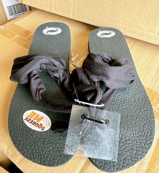 O Rageous Black Soft Strap Foam Thing Sandals Size 7- NEW1