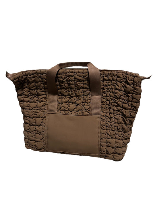 Universal Thread Quilted Weekender Bag Brown Puffer Tote Travel Shoulder Bag1