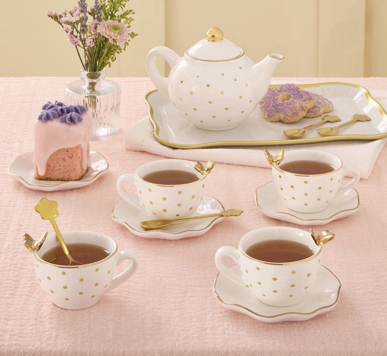 Members Mark Porcelain Tea Set 15 Piece Pretend Play with Carrying Case, White4