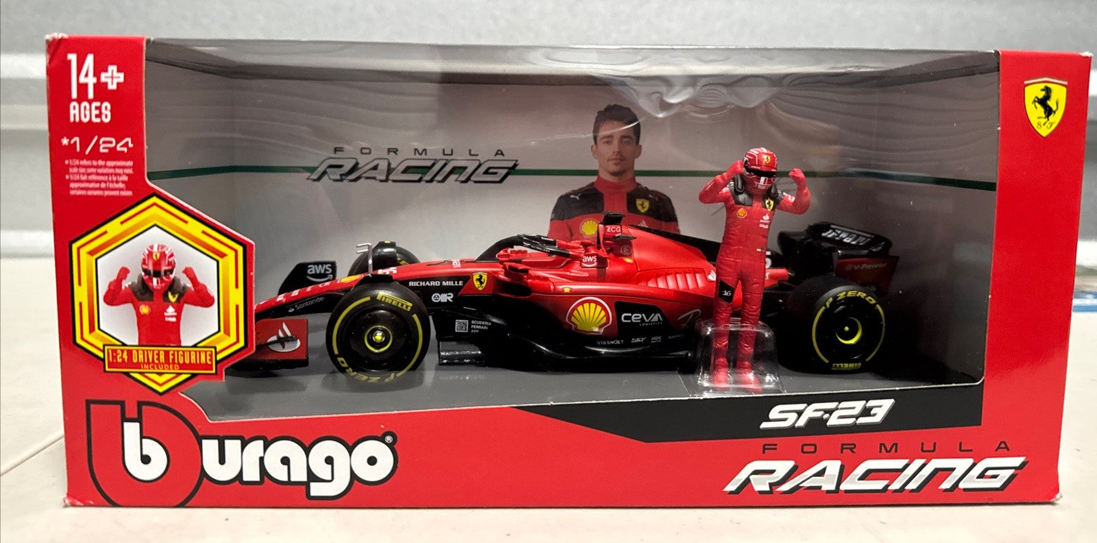 Bburago Ferrari SF23 F1 1:24 Charles Leclerc Diecast w/ Driver Figure0