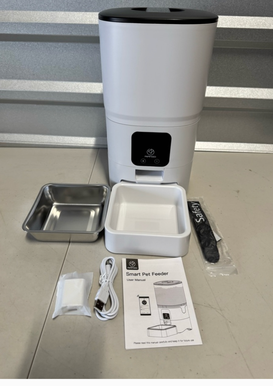 Wi-Fi Automatic Food Dispenser for Dogs and Cats  App Control