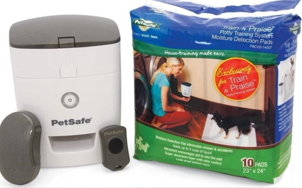 PetSafe Dog Potty Training System Auto Treat Dispenser w/ Pads Kit - NEW