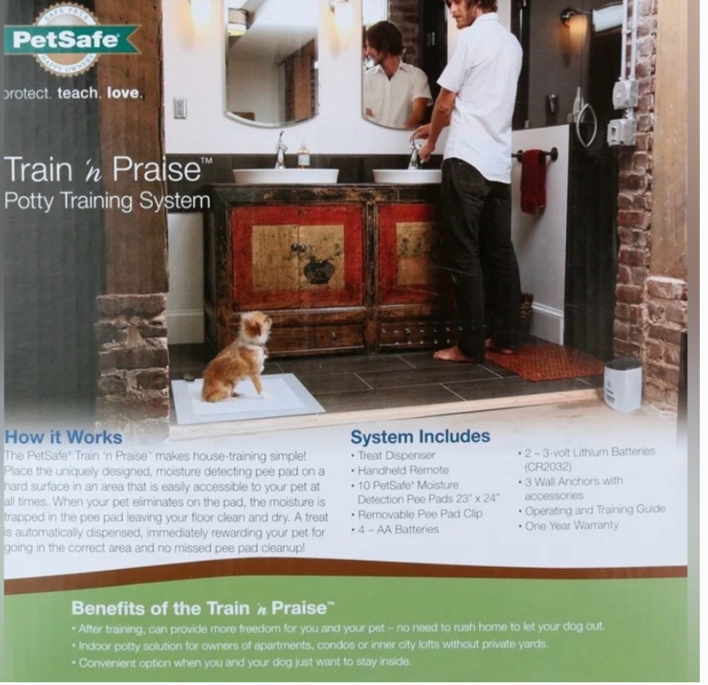 PetSafe Dog Potty Training System Auto Treat Dispenser w/ Pads Kit - NEW