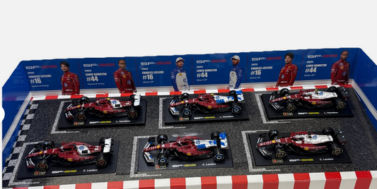 Bburago Ferrari Racing Course Die Cast Car Set, 1:43 Scale Collectible Toy Cars, 6 Pack