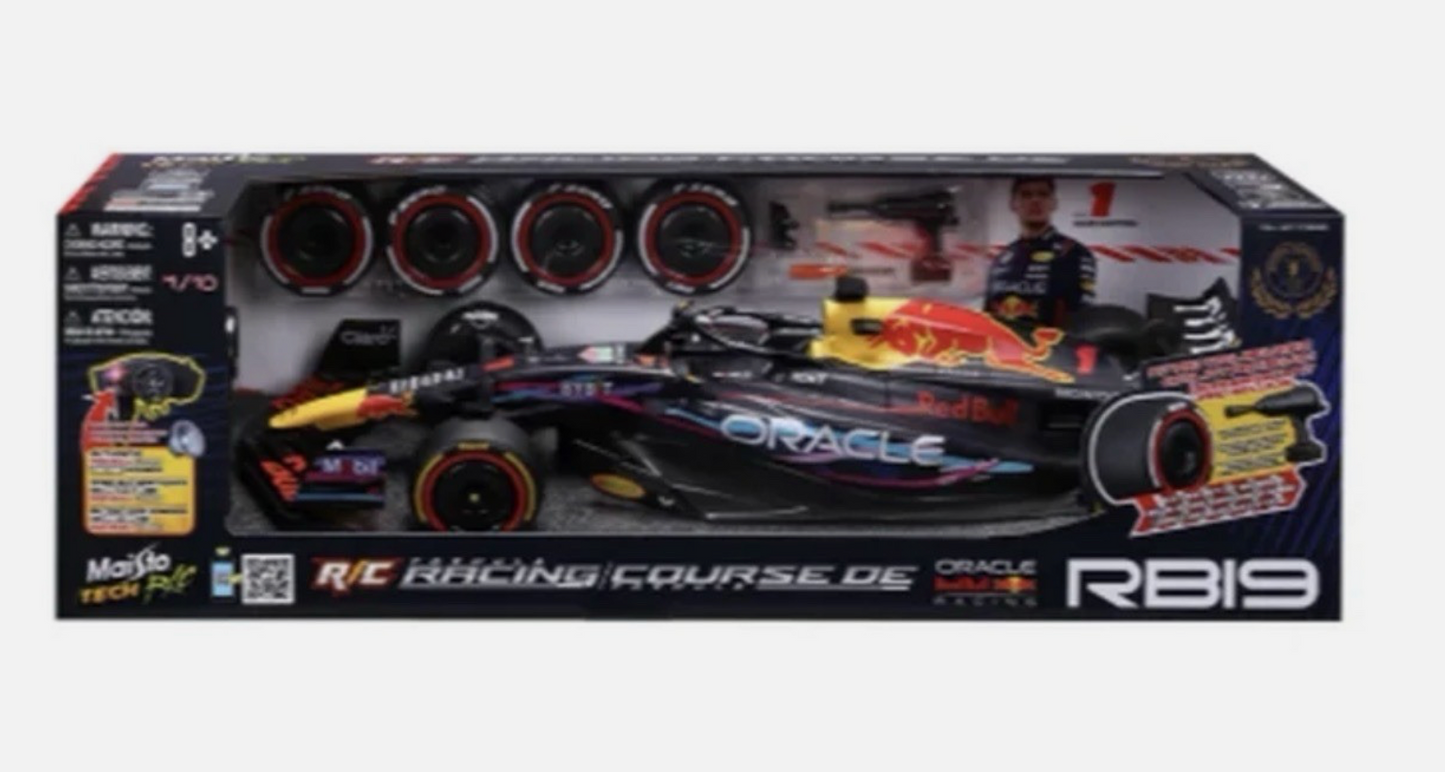 Red Bull RB19 F1 Maisto Tech RC 1:10 Remote Control Car Max Verstappen #1