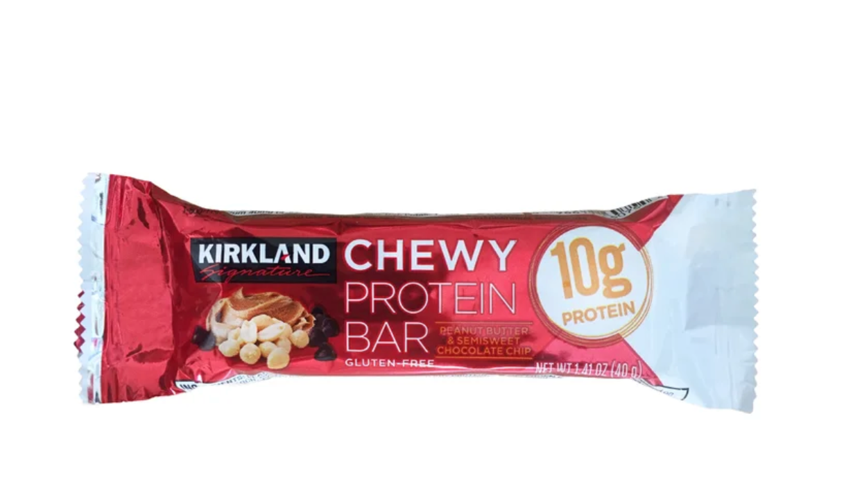 Kirkland Signature Chewy Protein Bar, Peanut Butter & Semisweet Chocolate Chip, 1.41 oz, 42-Count