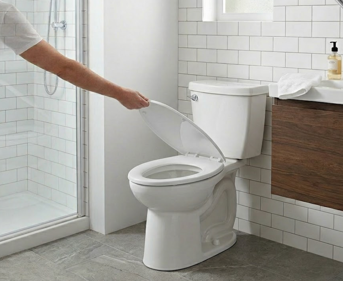 Bemis 1500TTT Elongated Enameled Wood Toilet Seat in White