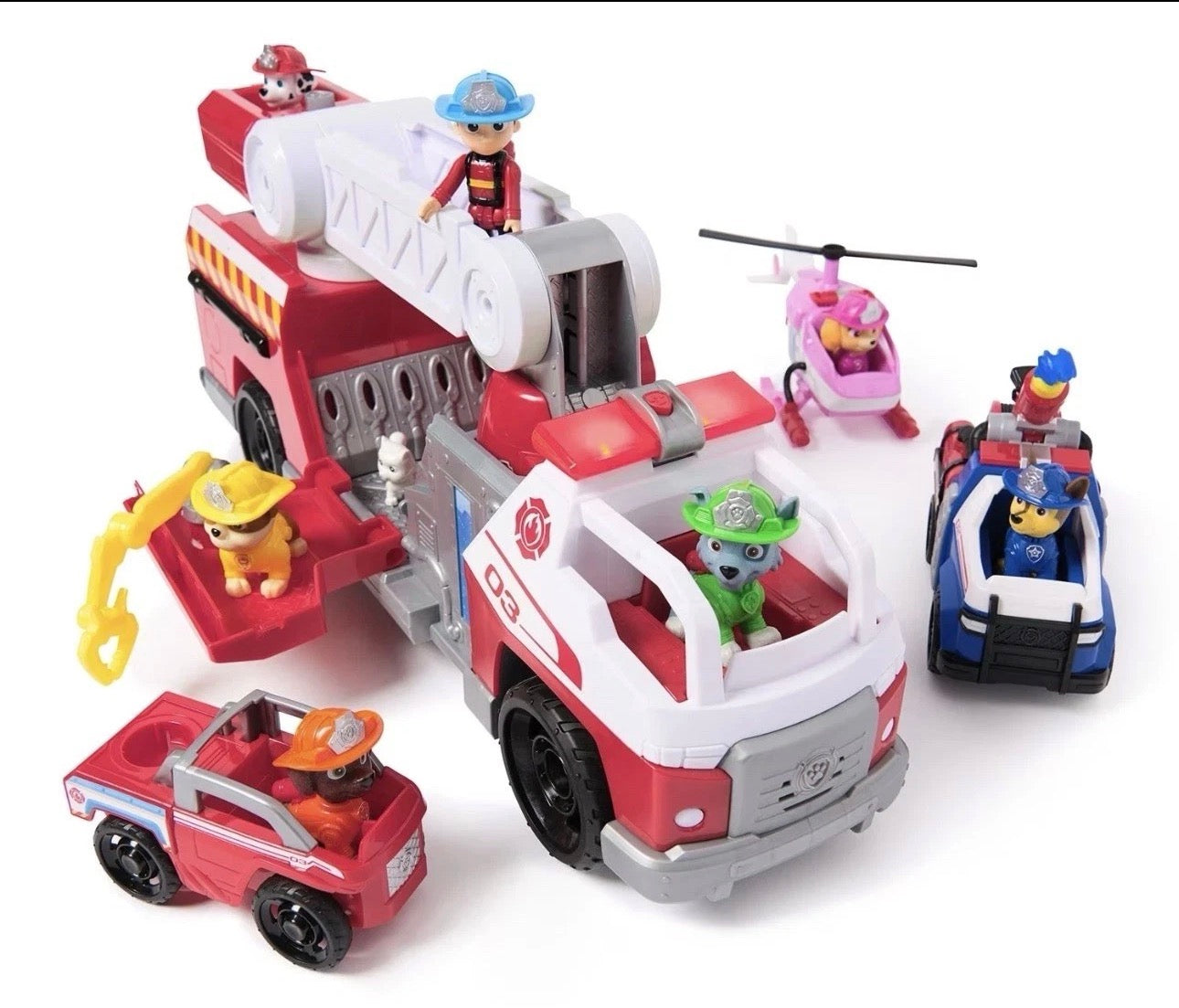 PAW Patrol Fire Rescue Mega Pack Fire Truck Vehicles & Figures 20+ Pieces