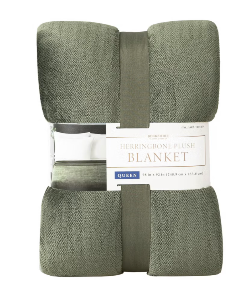 Berkshire Herringbone Plush Blanket - Ultra Soft All-Season Warmth